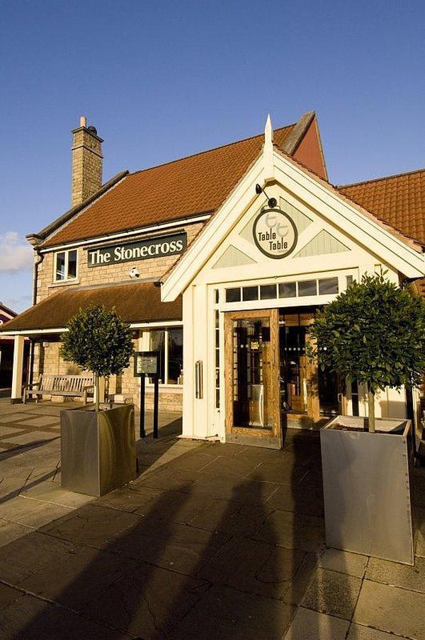 Premier Inn Haydock Park/M6 J23 วอร์ริงตัน ภายนอก รูปภาพ
